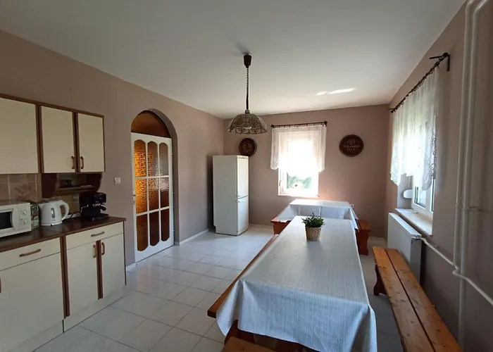 Apartament Anna Vendeghaz